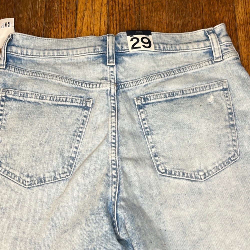 GAP denim shorts 4” High Rise light wash cutoffs timeless 29 Tall NWT - Picture 9 of 15